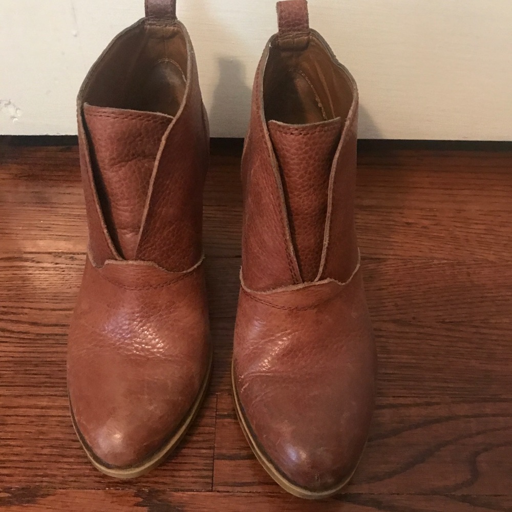 Lucky Brand booties